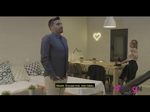 ❤️ PORNBCN 4K 一个成熟的女人与大乳房要肛门性交年轻的男妓与大阴茎口交amortism硬他妈的手工作狗风格阴部舔高潮法语字幕 Russian porn